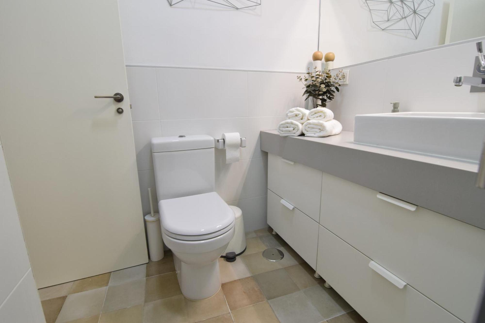 Apartamento Atarazanas Malaga Centro Historico Ngoại thất bức ảnh