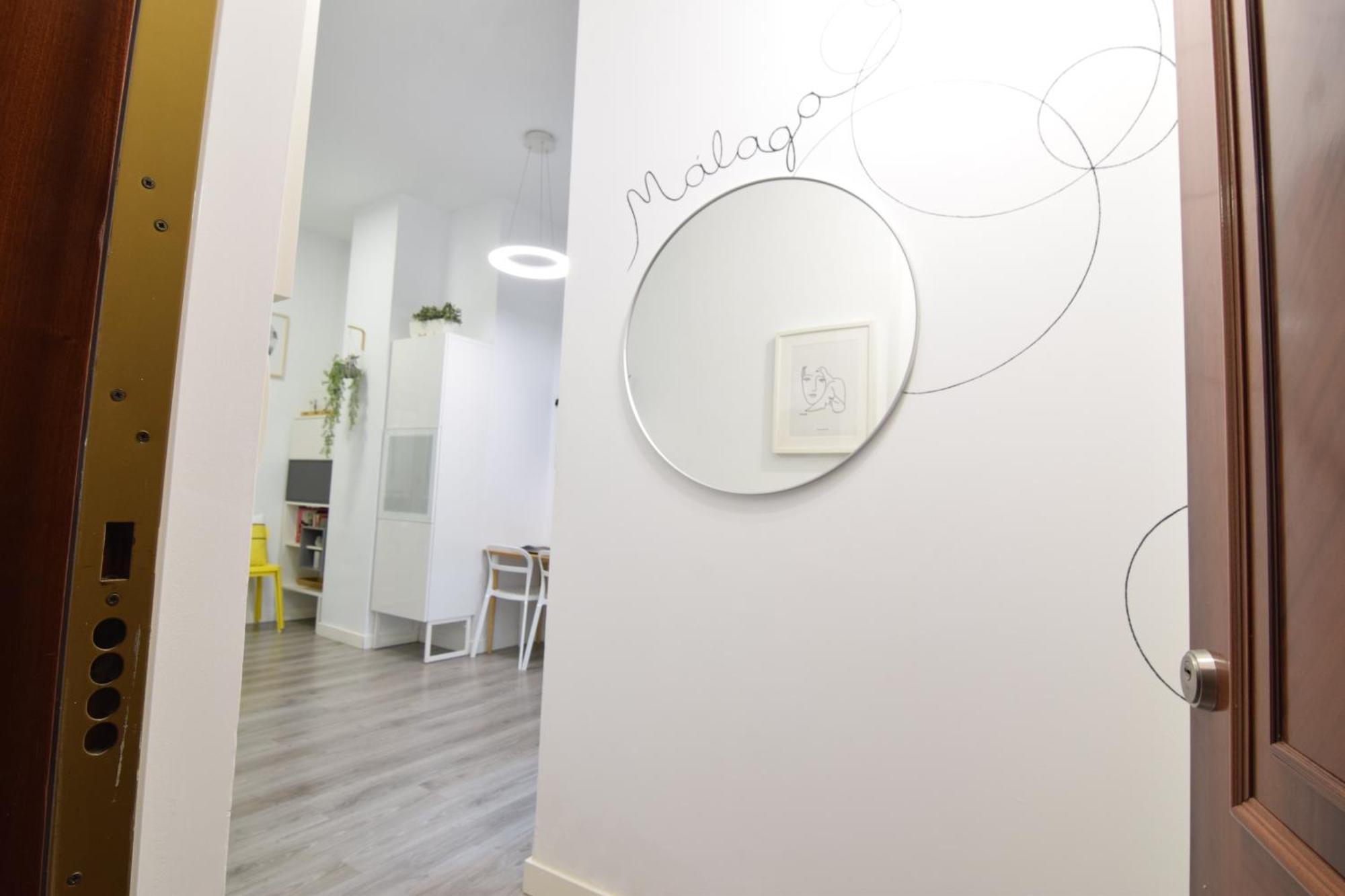 Apartamento Atarazanas Malaga Centro Historico Ngoại thất bức ảnh
