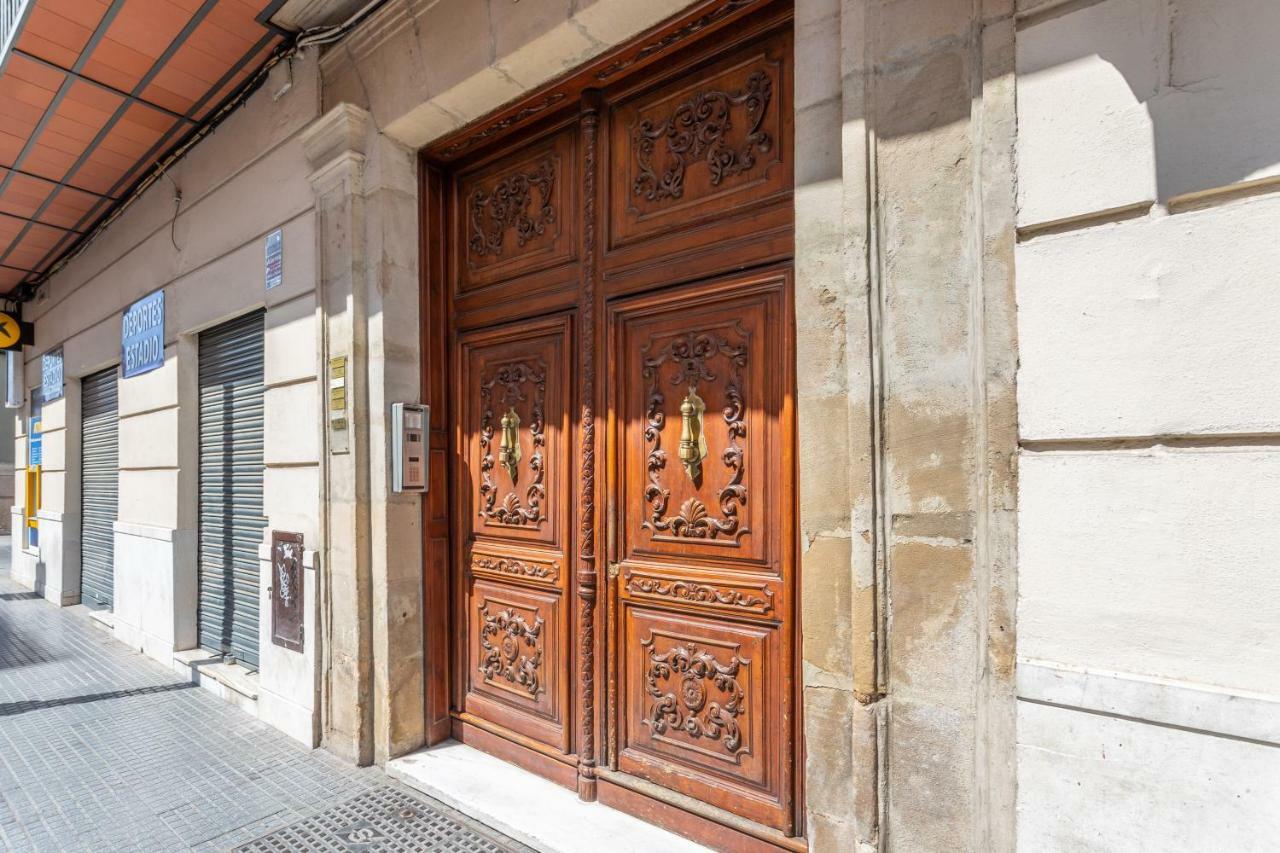 Apartamento Atarazanas Malaga Centro Historico Ngoại thất bức ảnh