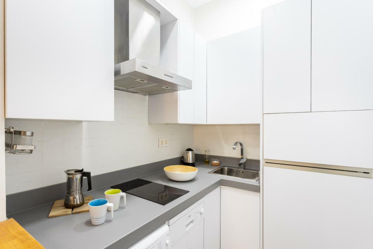 Apartamento Atarazanas Malaga Centro Historico Ngoại thất bức ảnh